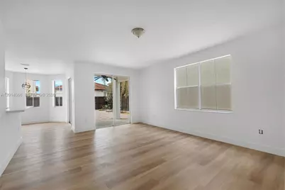12931 NW 7th Ln, Miami, FL 33182 - Photo 29