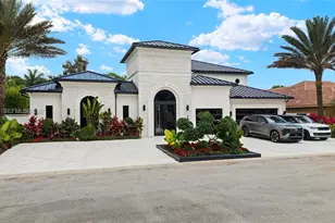 541 E Enclave Cir E, Pembroke Pines, FL 33027 - Photo 69