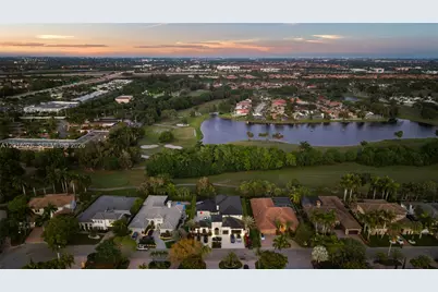 541 E Enclave Cir E, Pembroke Pines, FL 33027 - Photo 65