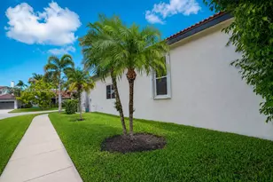 1101 NW 180th Ave, Pembroke Pines, FL 33029 - Photo 39