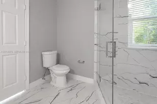 1101 NW 180th Ave, Pembroke Pines, FL 33029 - Photo 35