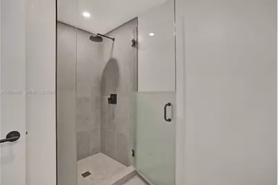 121 NE 5th Street #401B, Miami, FL 33132 - Photo 5