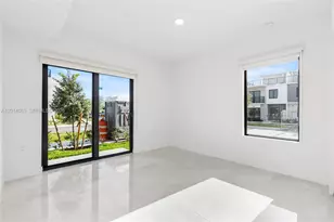 14530 SW 261st Terrace, Homestead, FL 33032 - Photo 9