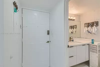 2501 S Ocean Dr #1103, Hollywood, FL 33019 - Photo 9