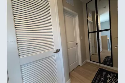 1921 SE 8th Pl, Homestead, FL 33034 - Photo 13
