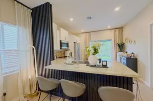 1921 SE 8th Pl, Homestead, FL 33034 - Photo 5