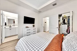 21059 NE 8th Ave, Miami, FL 33179 - Photo 15