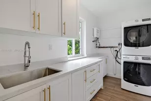 115 NE 88th St, El Portal, FL 33138 - Photo 23