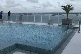 218 SE 14th St, Miami, FL 33131 - Photo 23