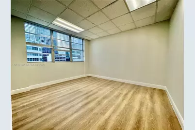 825 Brickell Bay Dr #1751, Miami, FL 33131 - Photo 17