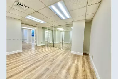 825 Brickell Bay Dr #1751, Miami, FL 33131 - Photo 7