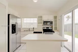 6410 SW 112th Pl, Miami, FL 33173 - Photo 21
