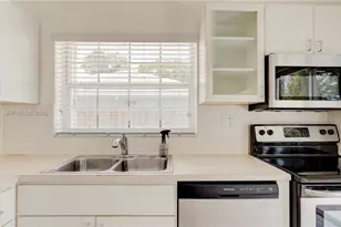 6410 SW 112th Pl, Miami, FL 33173 - Photo 23