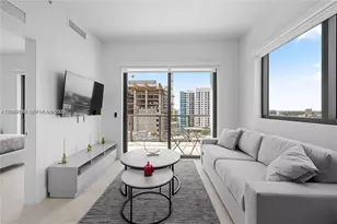 239 SW 9th St, Miami, FL 33130 - Photo 7