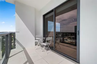 239 SW 9th St #1502, Miami, FL 33130 - Photo 19