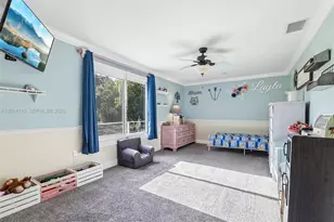15698 N 77th Trl N, Palm Beach Gardens, FL 33418 - Photo 13