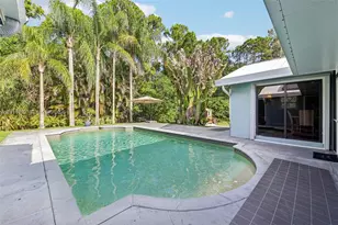 15698 N 77th Trl N, Palm Beach Gardens, FL 33418 - Photo 35