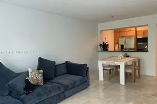 31 SE 5th St, Miami, FL 33131 - Photo 19