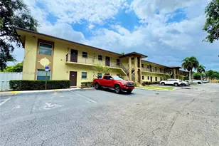 3670 NW 91st Ln, Sunrise, FL 33351 - Photo 11