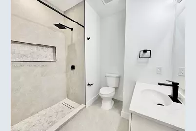 3670 NW 91st Ln #3670, Sunrise, FL 33351 - Photo 7