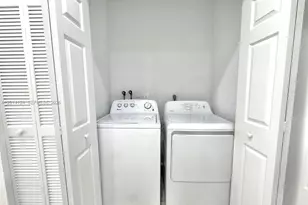 3670 NW 91st Ln, Sunrise, FL 33351 - Photo 15