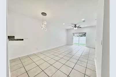 3670 NW 91st Ln #3670, Sunrise, FL 33351 - Photo 5