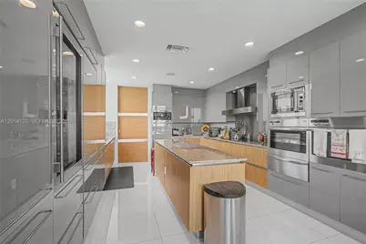 2627 S Bayshore Dr #2601, Miami, FL 33133 - Photo 11