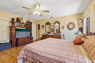 19805 NE 22nd Ave, Miami, FL 33180 - Photo 35
