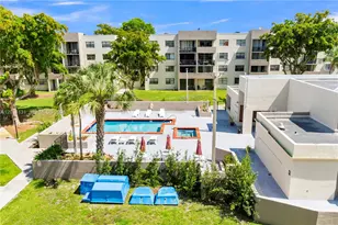 8002 SW 149th Ave, Miami, FL 33193 - Photo 7