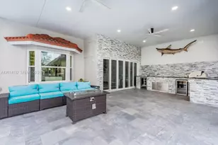 1080 NW 192nd Ave, Pembroke Pines, FL 33029 - Photo 37