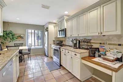 5320 SW 21st Ct, Plantation, FL 33317 - Photo 13