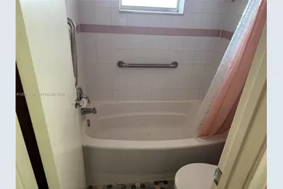 3774 Inverrary Blvd #106P, Lauderhill, FL 33319 - Photo 9