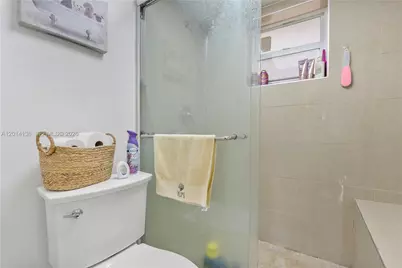 2400 NW 16th St Rd, Miami, FL 33125 - Photo 39