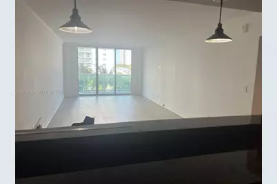 19390 Collins Ave #402, Sunny Isles Beach, FL 33160 - Photo 5