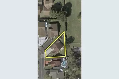 7168 SW 103 Ct. Cir., Unincorporated Dade County, FL 33173 - Photo 21