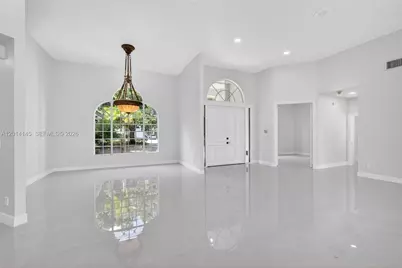 19558 Red Gum Trl, Jupiter, FL 33458 - Photo 9