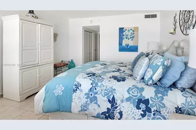 5601 Collins Ave #711, Miami Beach, FL 33140 - Photo 15