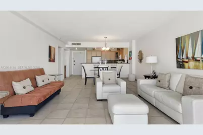 5601 Collins Ave #711, Miami Beach, FL 33140 - Photo 9