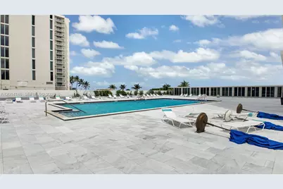5601 Collins Ave #711, Miami Beach, FL 33140 - Photo 35