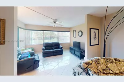 9541 Sunrise Lakes Blvd #204, Sunrise, FL 33322 - Photo 17