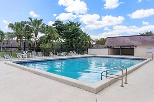 7744 W Courtyard Run W, Boca Raton, FL 33433 - Photo 23
