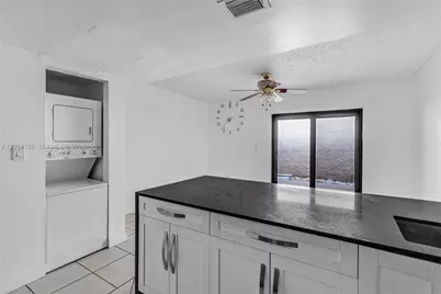 5375 W 23rd Ct #14-10, Hialeah, FL 33016 - Photo 5