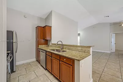 1332 Waterway Cove Dr, Wellington, FL 33414 - Photo 9