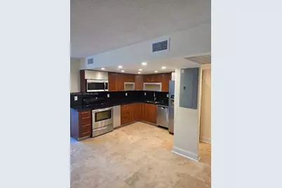 2001 Atlantic Shores Blvd #104, Hallandale Beach, FL 33009 - Photo 13
