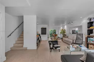 232 Seaview Dr, Key Biscayne, FL 33149 - Photo 15