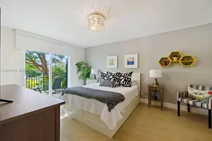 232 Seaview Dr, Key Biscayne, FL 33149 - Photo 17