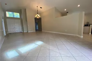 1210 S 13th Ave, Hollywood, FL 33019 - Photo 3