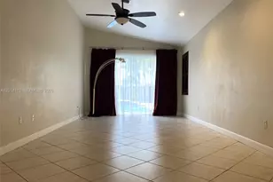 1210 S 13th Ave, Hollywood, FL 33019 - Photo 11