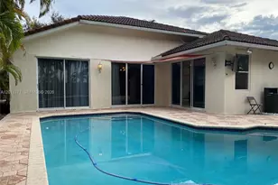 1210 S 13th Ave, Hollywood, FL 33019 - Photo 27