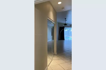 1210 S 13th Ave, Hollywood, FL 33019 - Photo 13